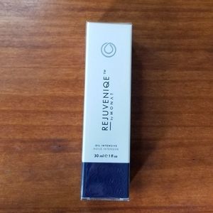 Monat Rejuveniqe Oil